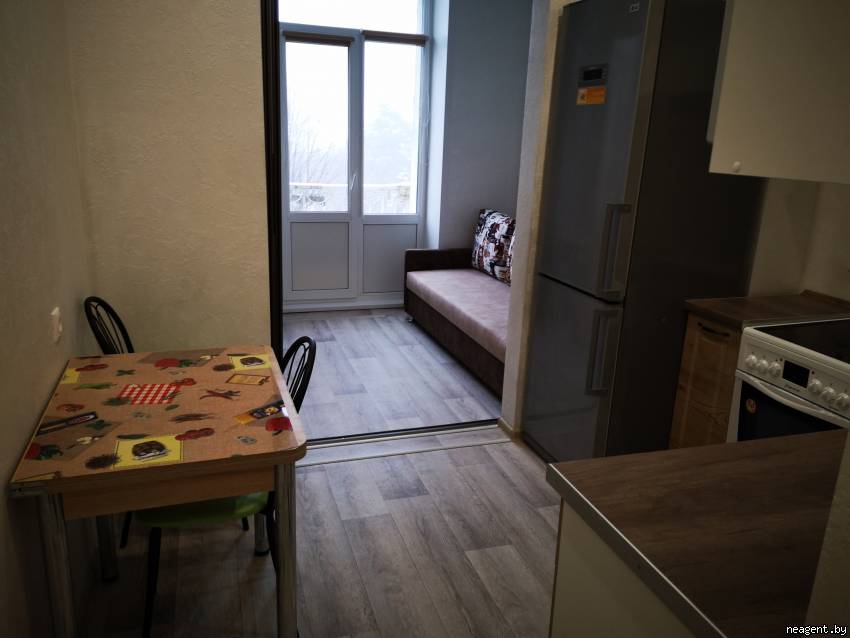 2-комнатная квартира, ул. Олега Кошевого, 1, 800 рублей: фото 11