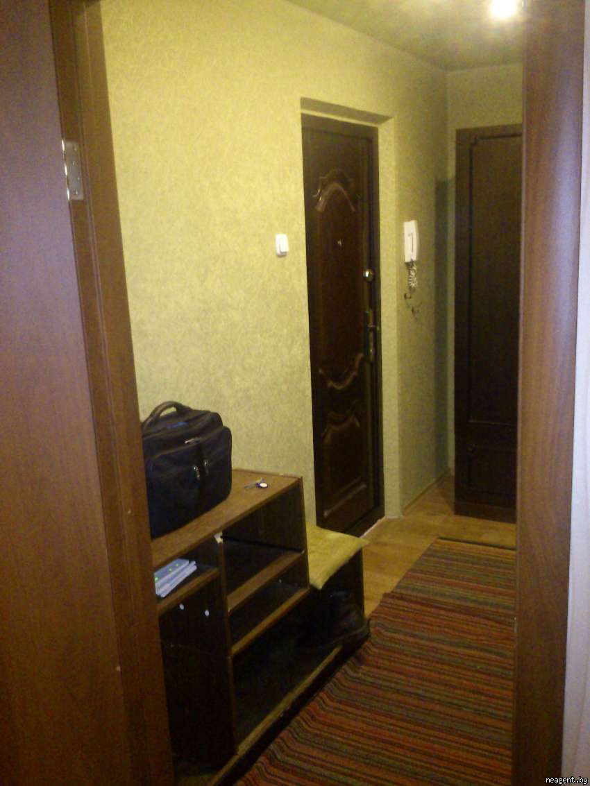 1-комнатная квартира, Александрова, 8, 500 рублей: фото 1