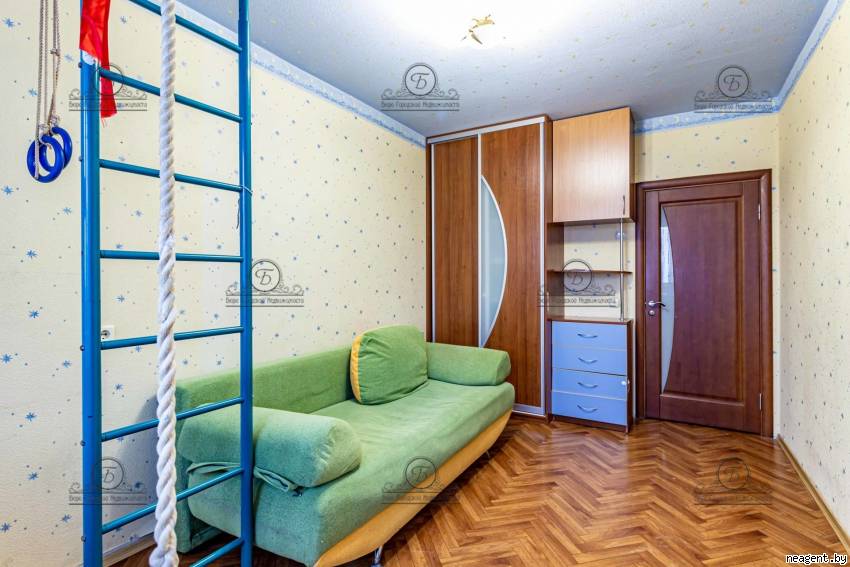 3-комнатная квартира, ул. Космонавтов, 3/6, 1053 рублей: фото 4
