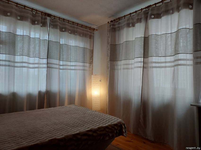 1-комнатная квартира, ул. Гвардейская, 1А, 700 рублей: фото 1
