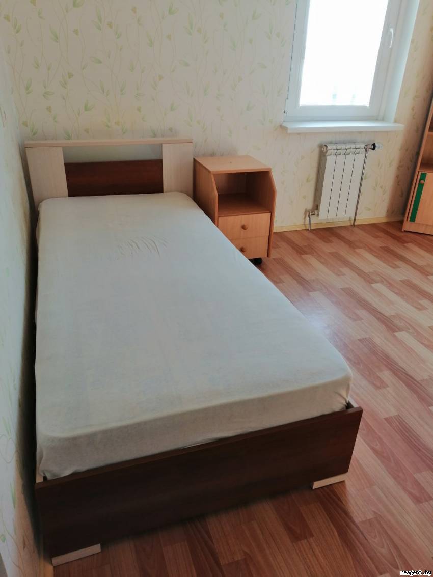 Комната,  ул. Богатырево, Полесская, 303 рублей: фото 3