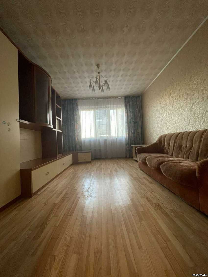 3-комнатная квартира, ул. Леси Украинки, 4/1, 1080 рублей: фото 1