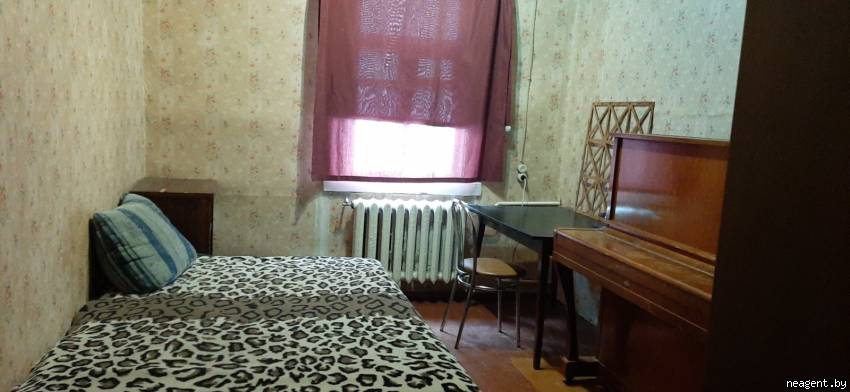 2-комнатная квартира,  ул. Урожайная, 420 рублей: фото 1