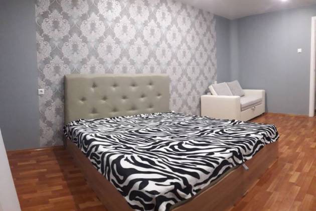 Квартира, Каменногорская ул., за 100 р.