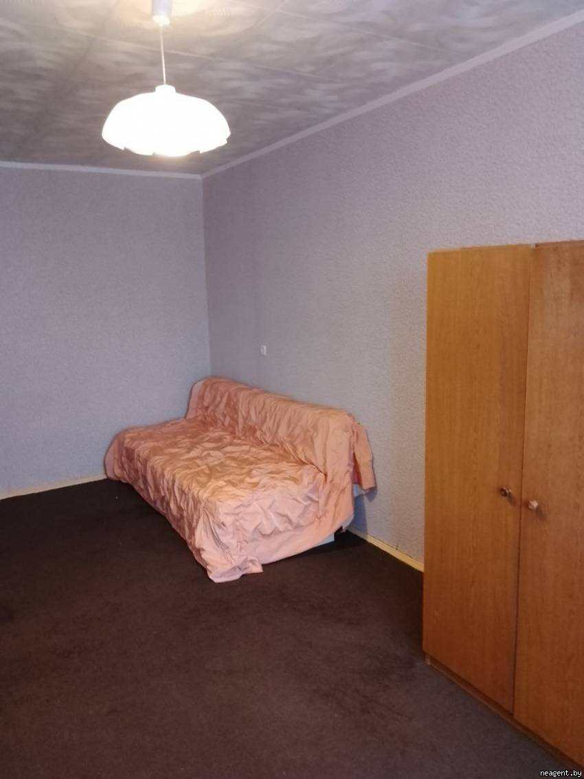 1-комнатная квартира, Микрорайон 1 м-н, 10, 380 рублей: фото 1