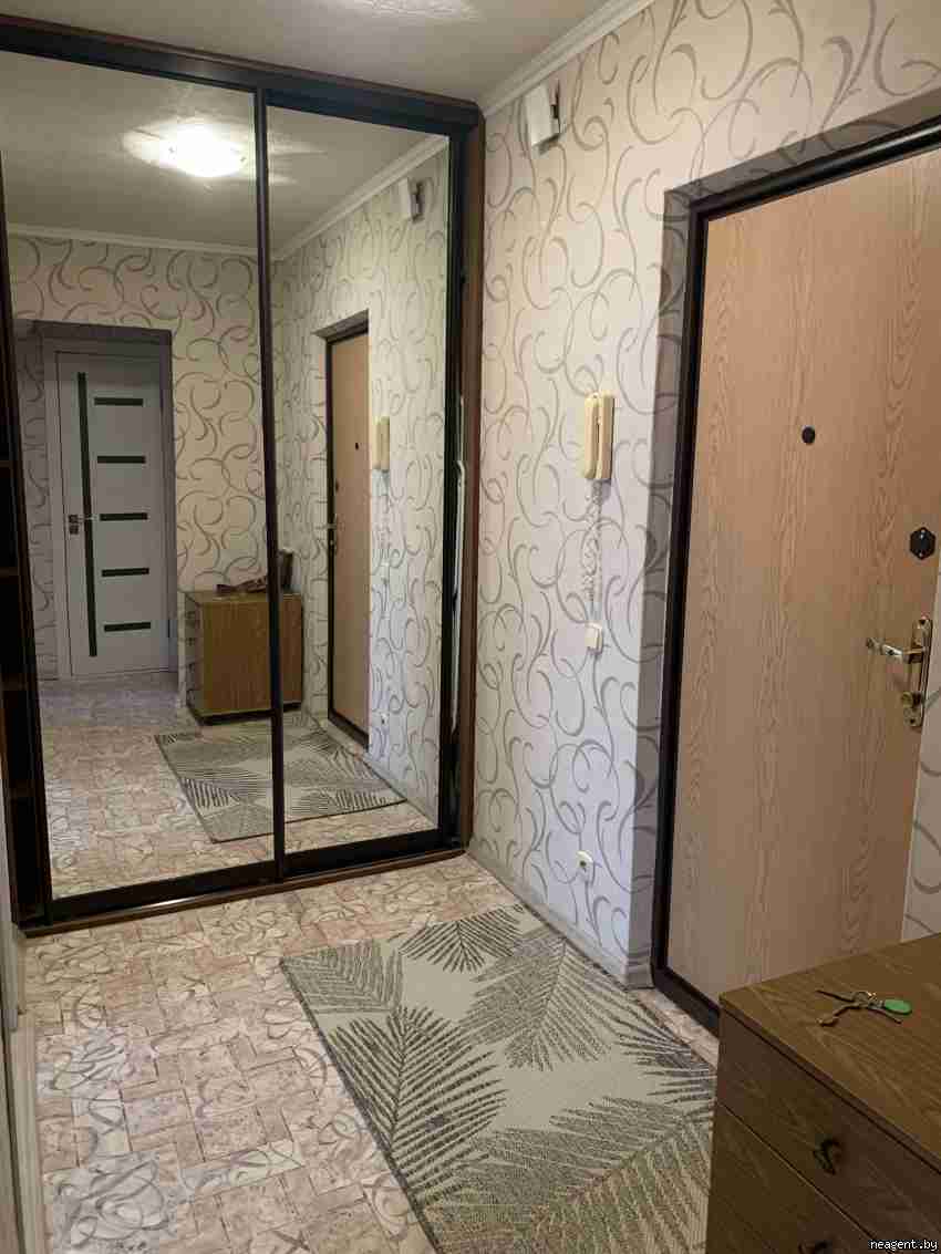1-комнатная квартира, ул. Макаенка, 13а, 900 рублей: фото 3