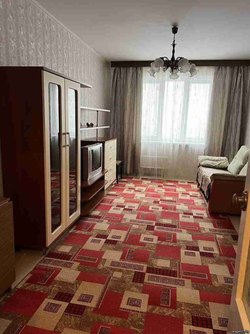1-комнатная квартира, ул. Ротмистрова, 46, 597 рублей: фото 1