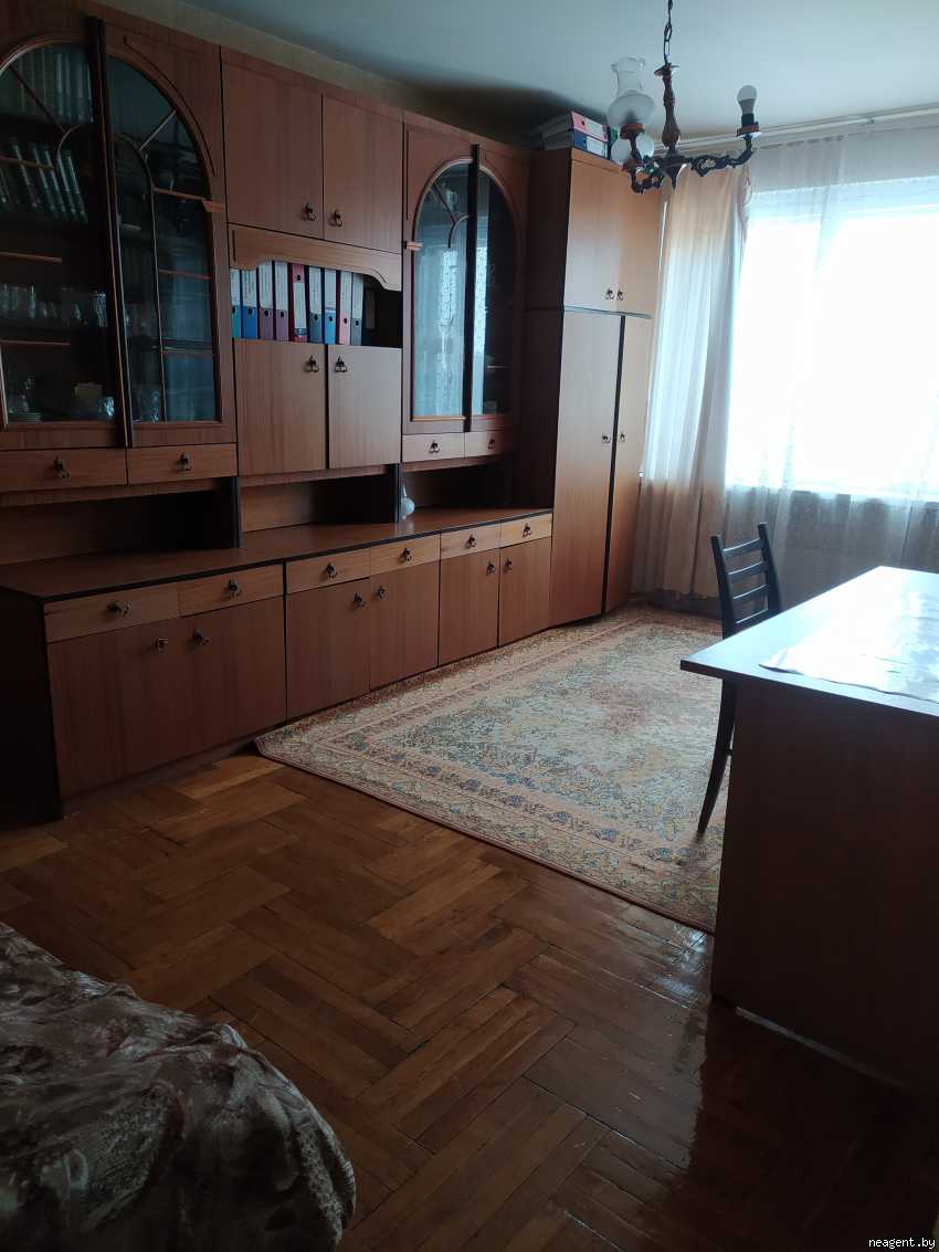 Комната,  ул. Тикоцкого, 282 рублей: фото 2