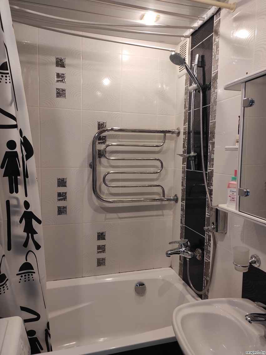 3-комнатная квартира, ул. Радужная, 4/1, 1117 рублей: фото 12