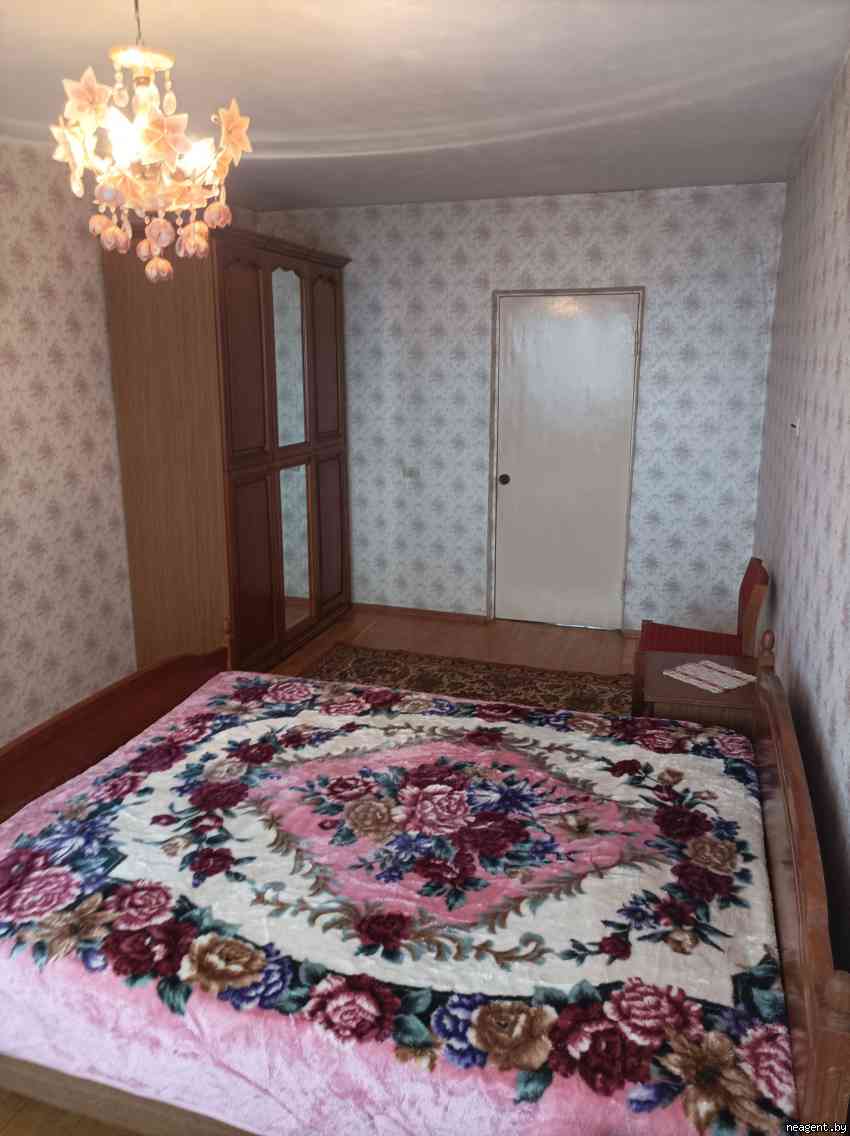 3-комнатная квартира, ул. Куйбышева, 95, 249600 рублей: фото 1