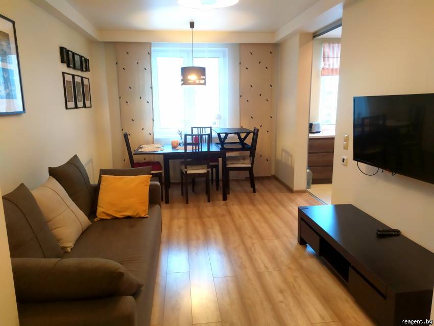 2-комнатная квартира, ул. Космонавтов, 48, 1011 рублей: фото 3
