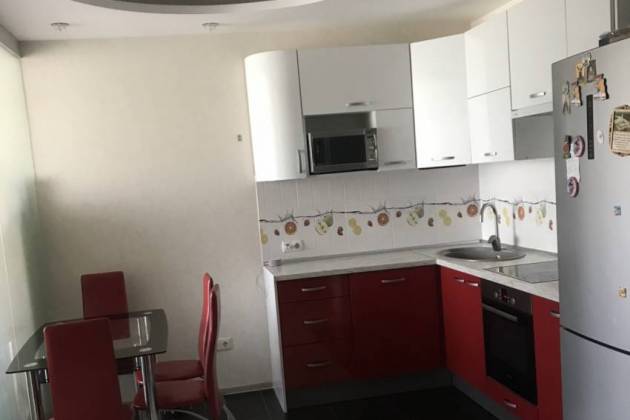 3-комнатная квартира, Копище, Лопатина ул., за 1450 р.