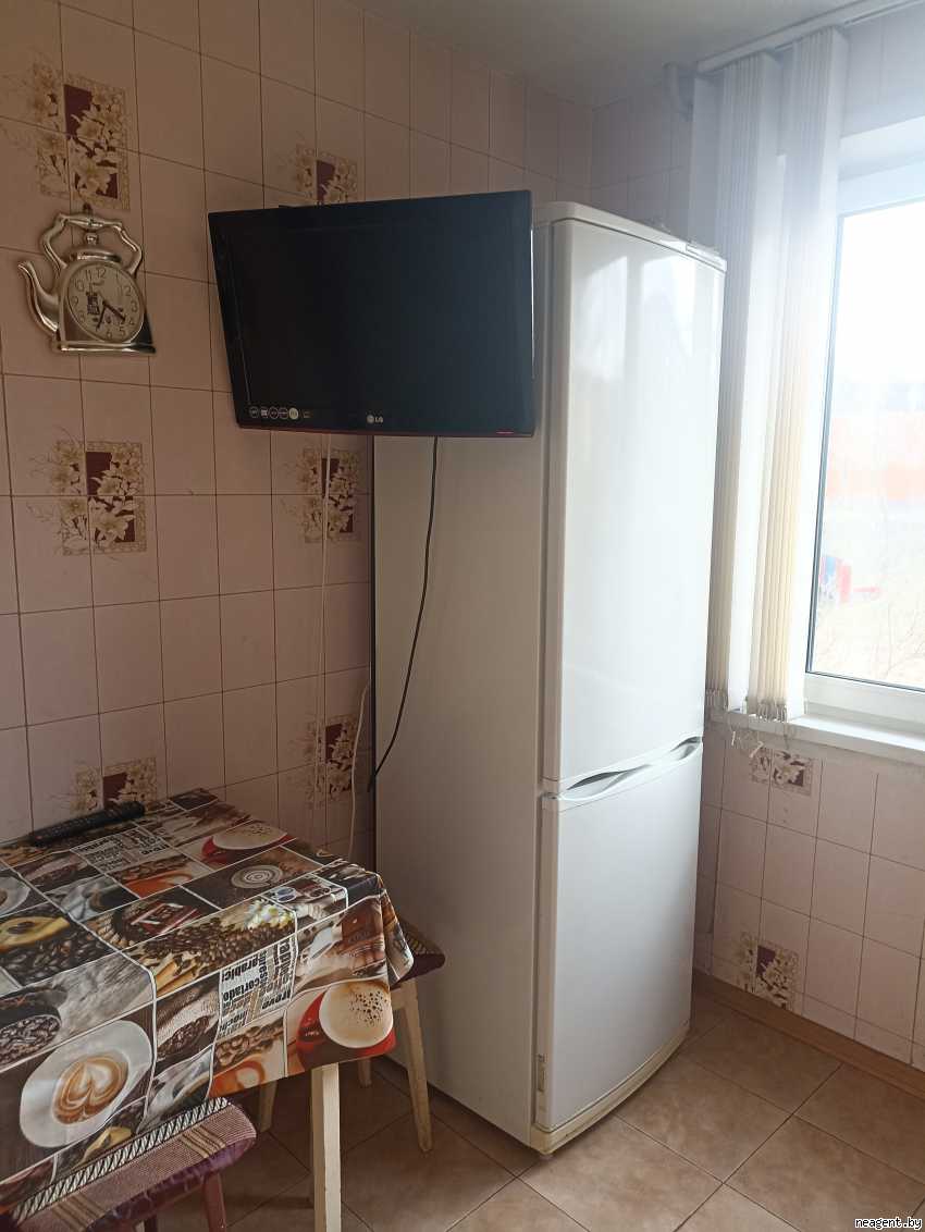 2-комнатная квартира, Мирошниченко, 10/1, 721 рублей: фото 2