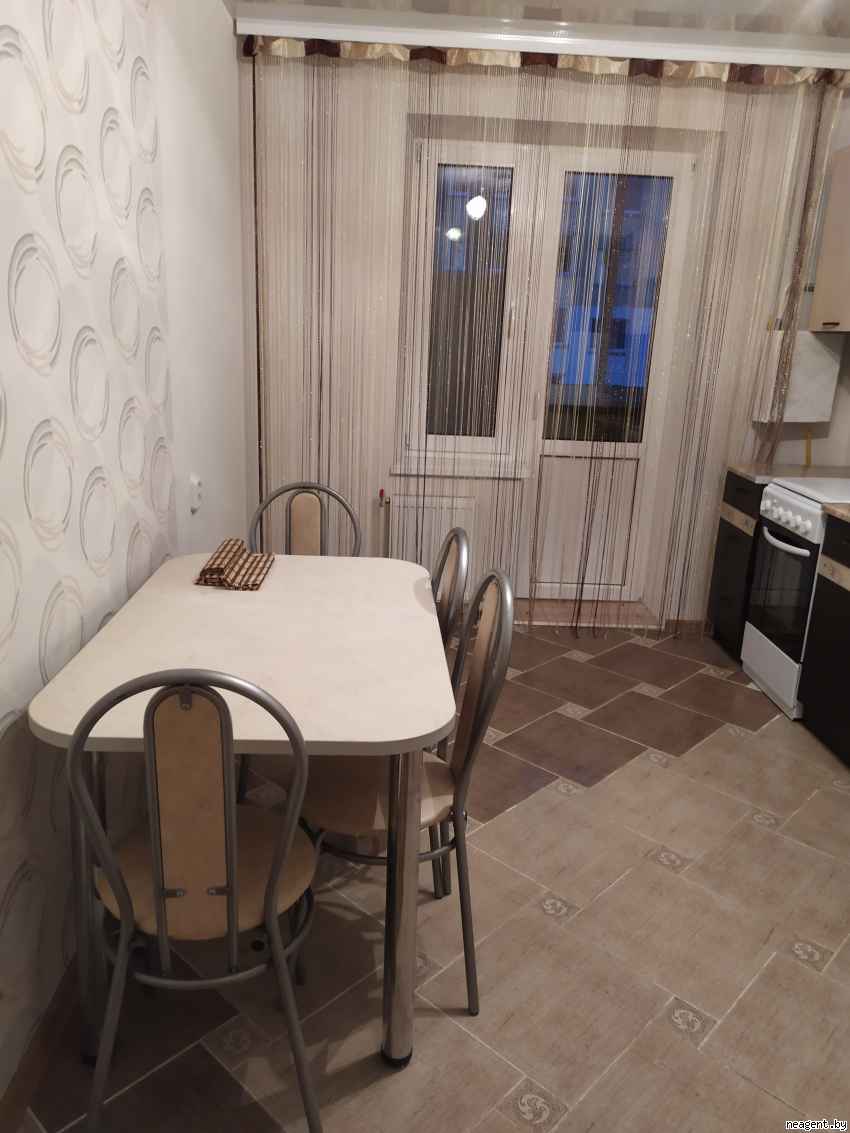2-комнатная квартира, ул. Богатырёва, 27, 570 рублей: фото 6
