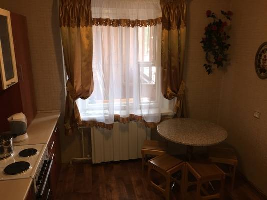 2-комнатная квартира, ул. Макаенка, 13/Б, 1025 рублей: фото 4