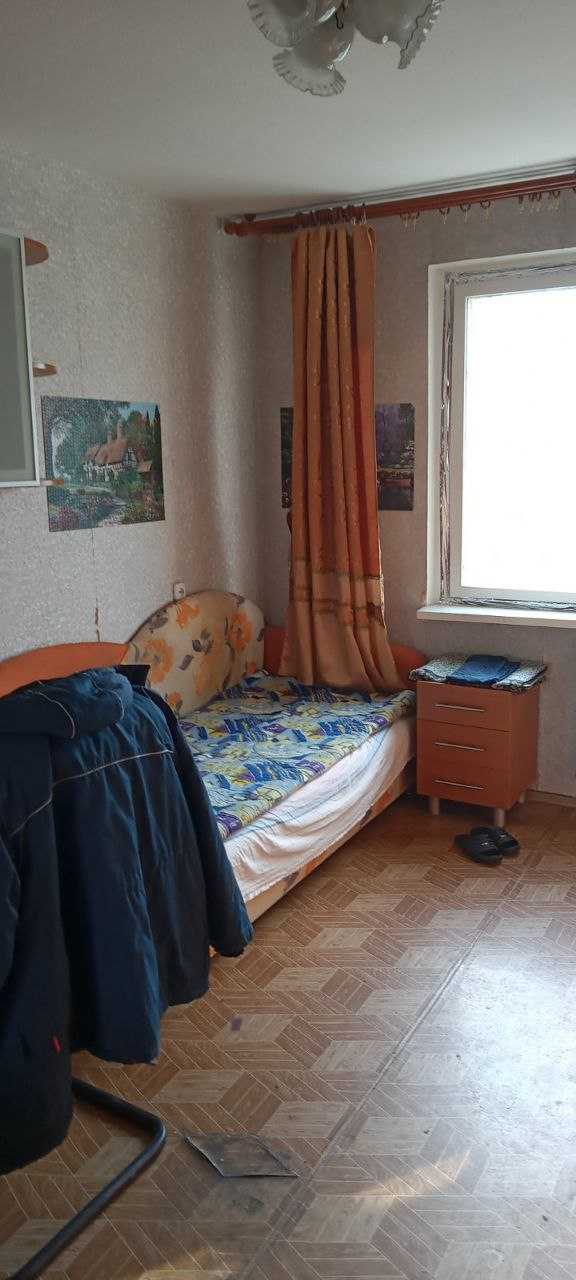 3-комнатная квартира,  ул. Парниковая, 300 рублей: фото 2