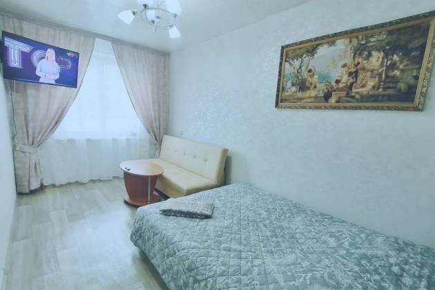 Квартира, имени газеты «Правда» просп., за 65 р.