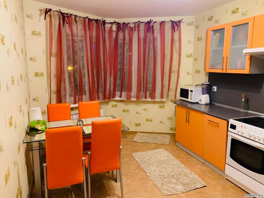 2-комнатная квартира, ул. Иосифа Жиновича, 4, 960 рублей: фото 4