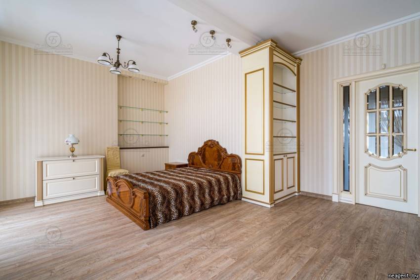 3-комнатная квартира, ул. Кирова, 1, 2040 рублей: фото 3