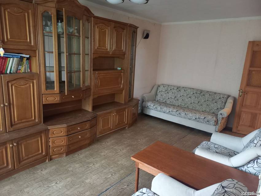 3-комнатная квартира, ул. Калиновского, 20, 850 рублей: фото 1