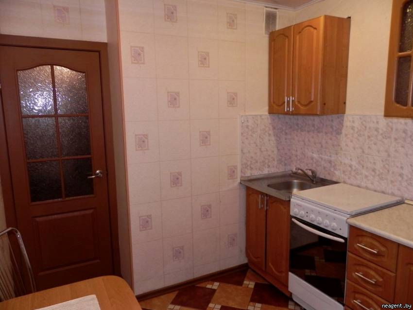 1-комнатная квартира, ул. Заславская, 12, 950 рублей: фото 1