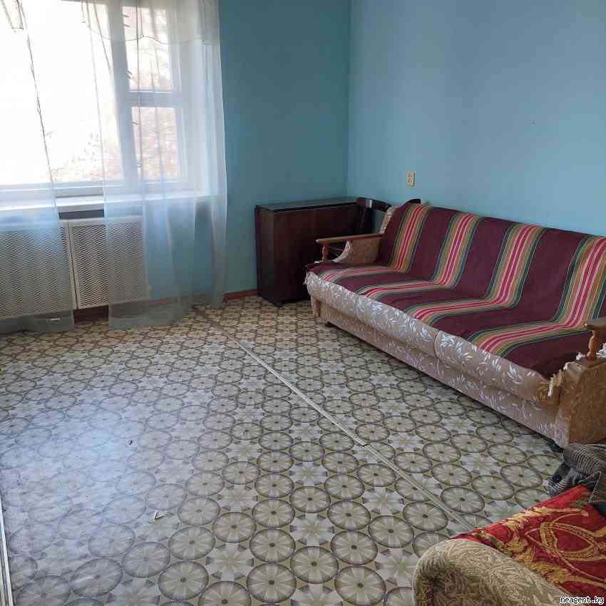3-комнатная квартира, ул. Старовиленская, 133, 880 рублей: фото 1