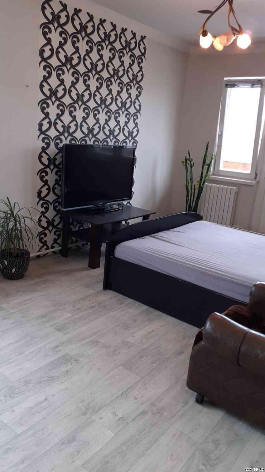 2-комнатная квартира, ул. Чкалова, 8, 1228 рублей: фото 1