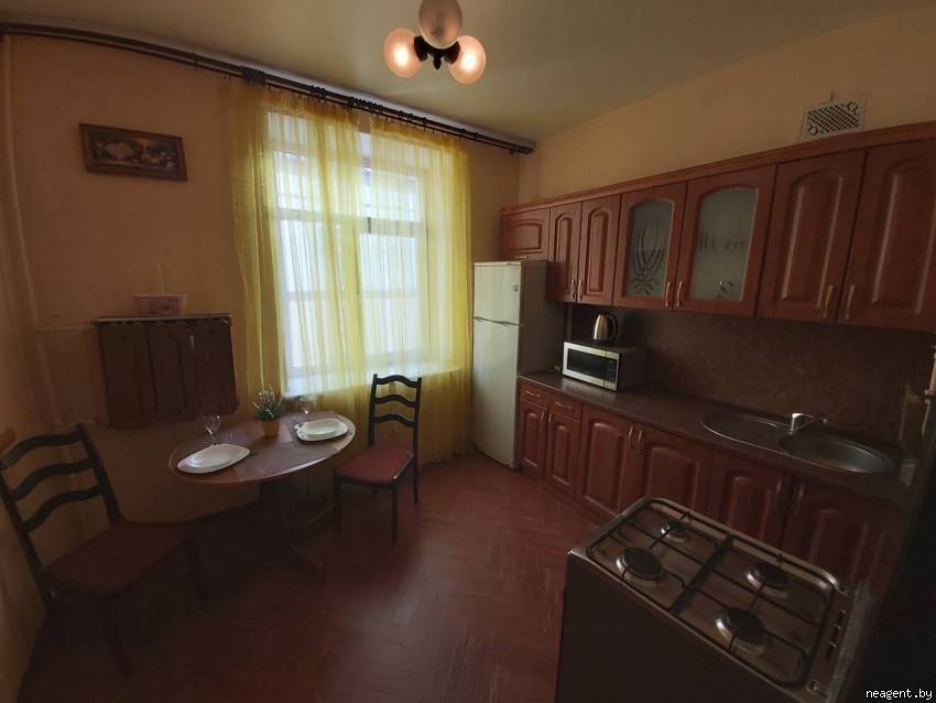 2-комнатная квартира, ул. Козлова, 6, 1500 рублей: фото 2