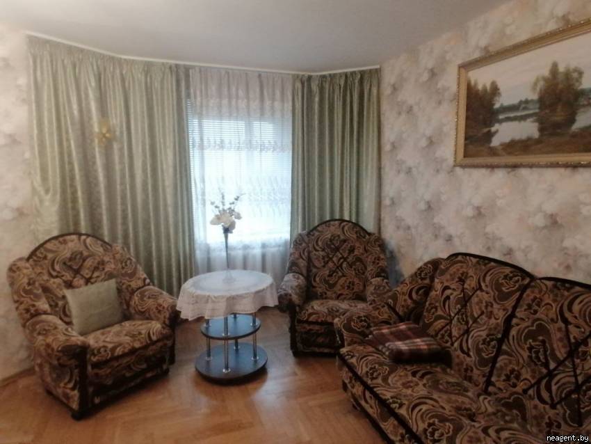4-комнатная квартира, ул. Сторожевская, 8, 1200 рублей: фото 1