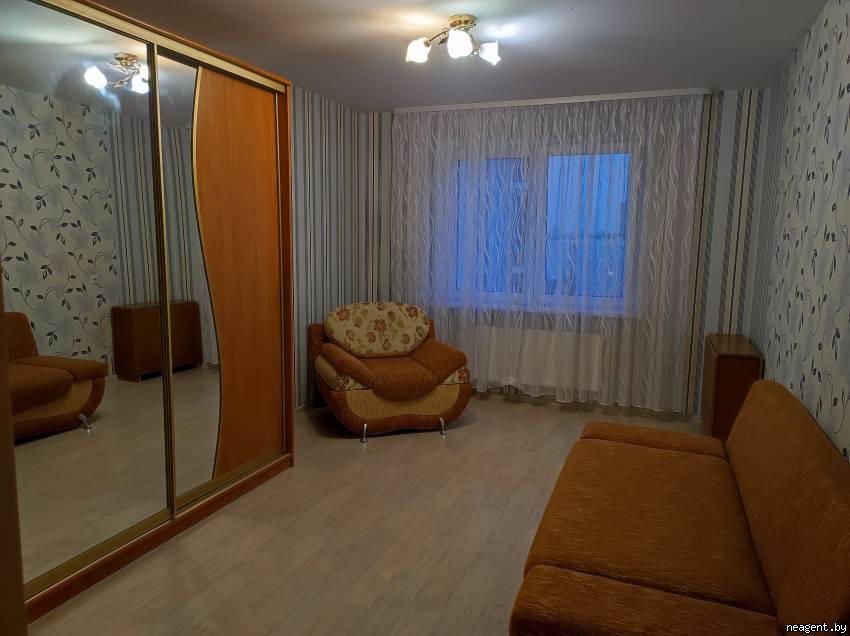 Комната, ул. Налибокская, 38, 292 рублей: фото 1