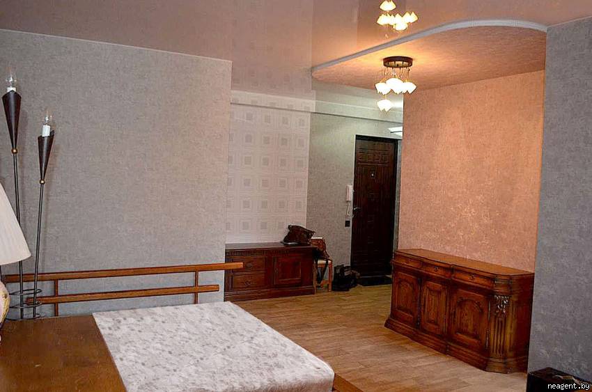 1-комнатная квартира, ул. Карла Либкнехта, 127, 965 рублей: фото 1