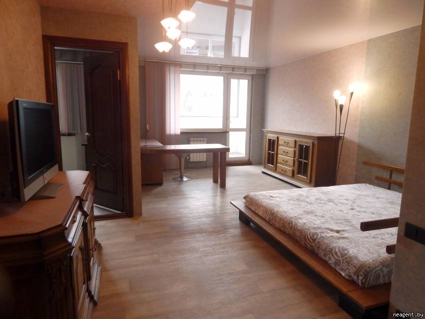 1-комнатная квартира, ул. Карла Либкнехта, 127, 965 рублей: фото 2