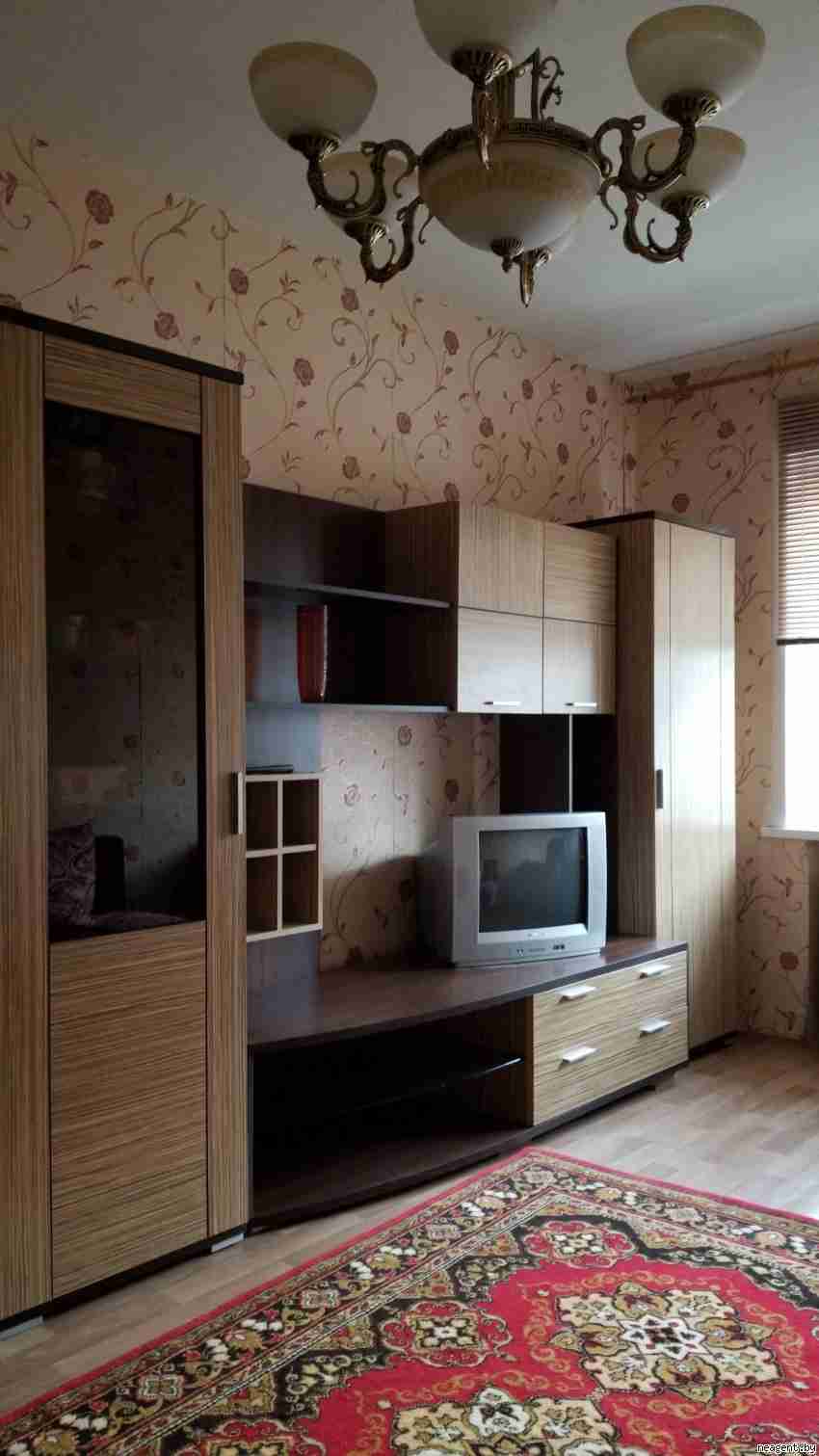 2-комнатная квартира, Жилуновича, 33, 795 рублей: фото 1