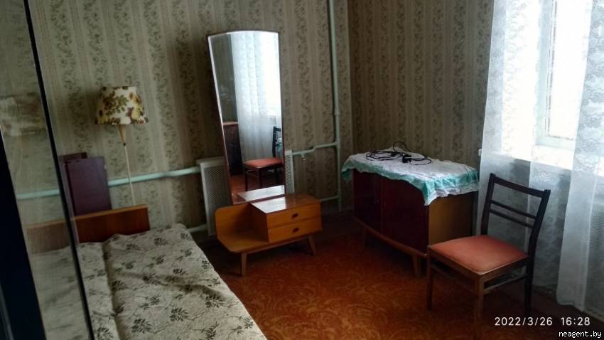 1-комнатная квартира, ул. Уральская, 10, 560 рублей: фото 1