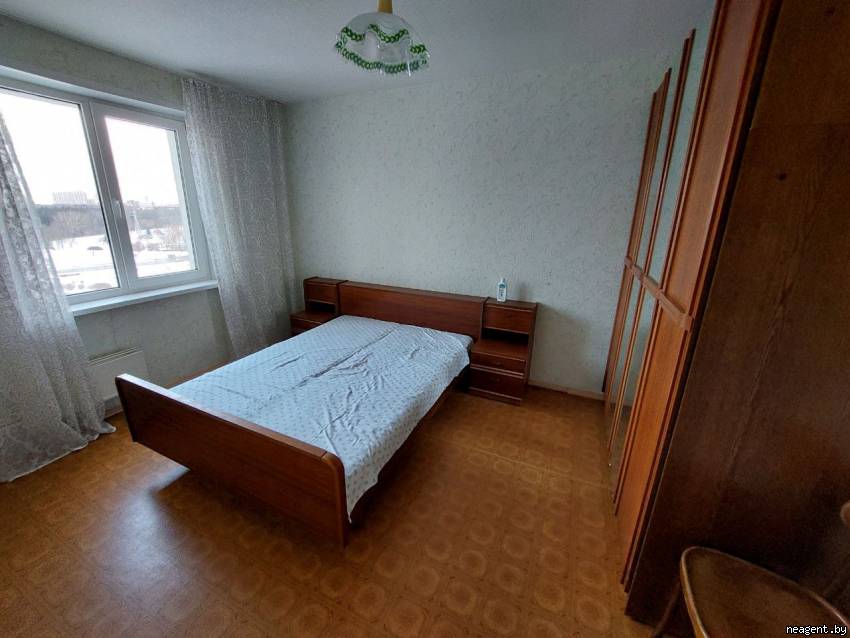 3-комнатная квартира, ул. Менделеева, 30, 1000 рублей: фото 2