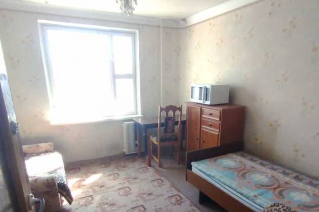 2-комнатная квартира, Острошицкая ул., за 680 р.