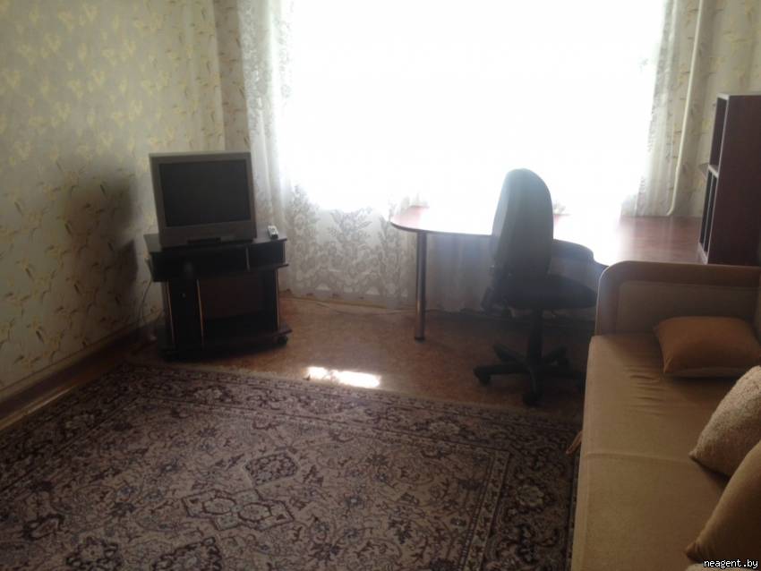 1-комнатная квартира, ул. Есенина, 139, 555 рублей: фото 6