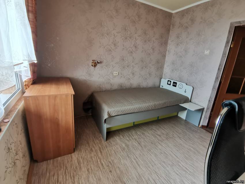 4-комнатная квартира, ул. Одинцова, 36/1, 1550 рублей: фото 8