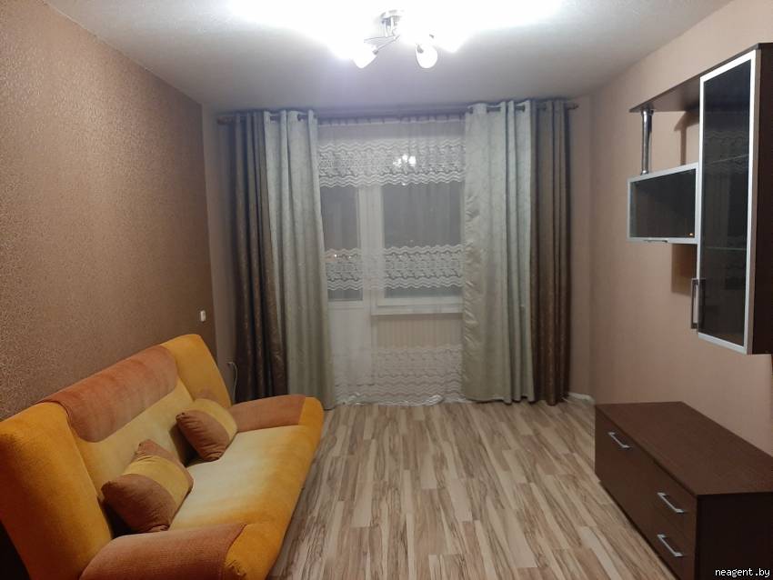 1-комнатная квартира, ул. Лобанка, 22, 783 рублей: фото 1