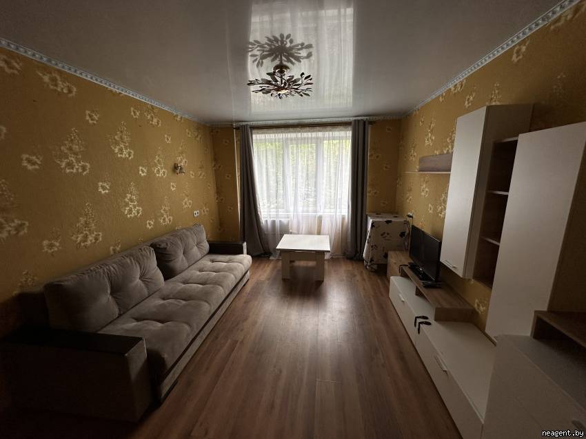 2-комнатная квартира, ул. Некрасова, 33/1, 990 рублей: фото 2