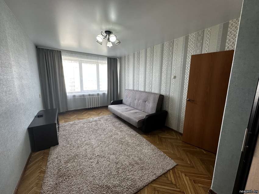 1-комнатная квартира, ул. Берестянская, 17, 900 рублей: фото 1