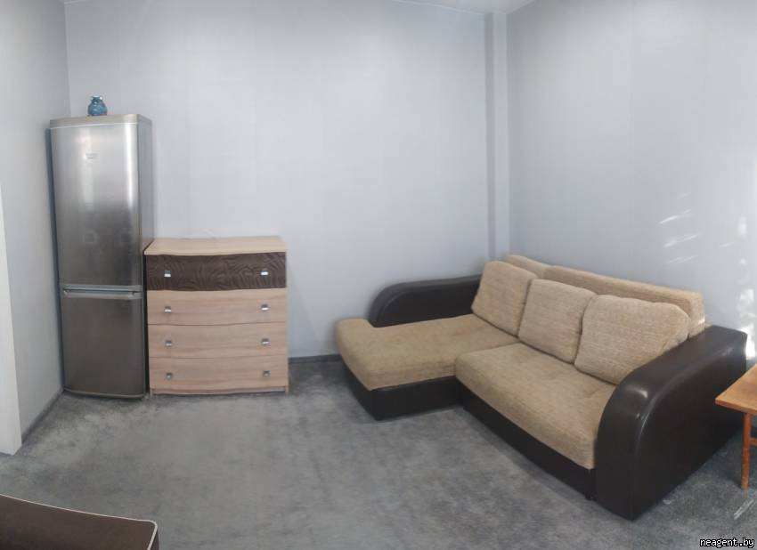 1-комнатная квартира, ул. Коржа, 5, 900 рублей: фото 1