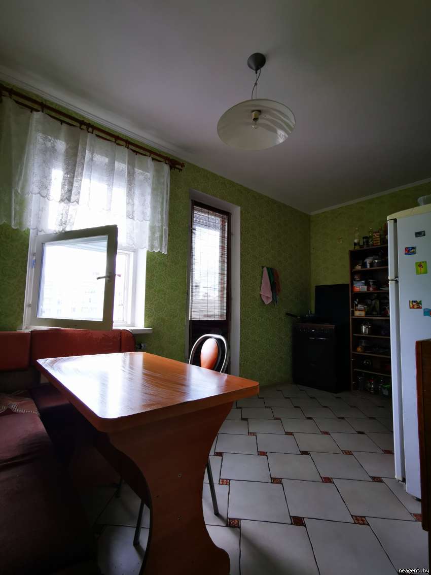 Комната, ул. Алеся Гаруна, 20, 350 рублей: фото 3