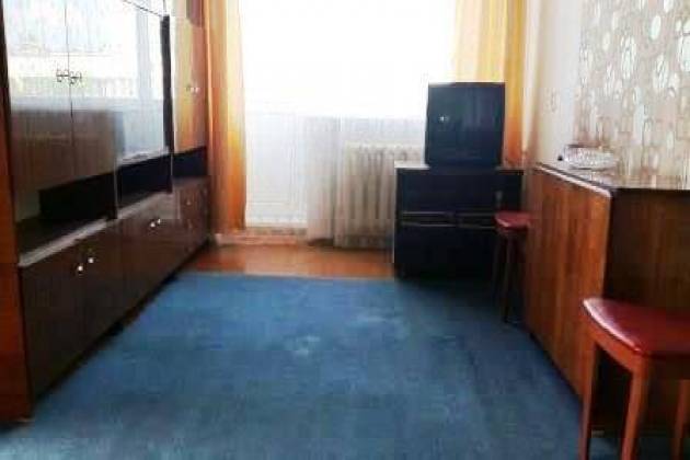 2-комнатная квартира, Чкалова ул., за 780 р.