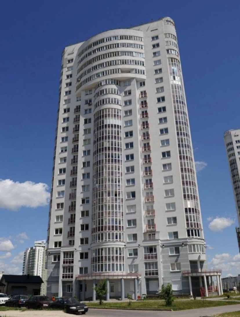 1-комнатная квартира, ул. Притыцкого, 160, 748 рублей: фото 1