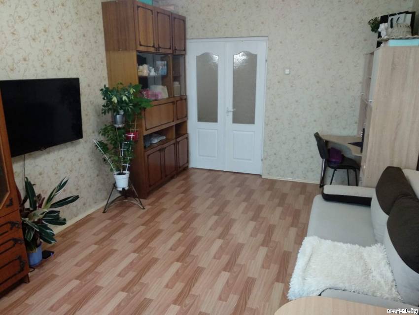 2-комнатная квартира, ул. Матусевича, 84, 870 рублей: фото 1