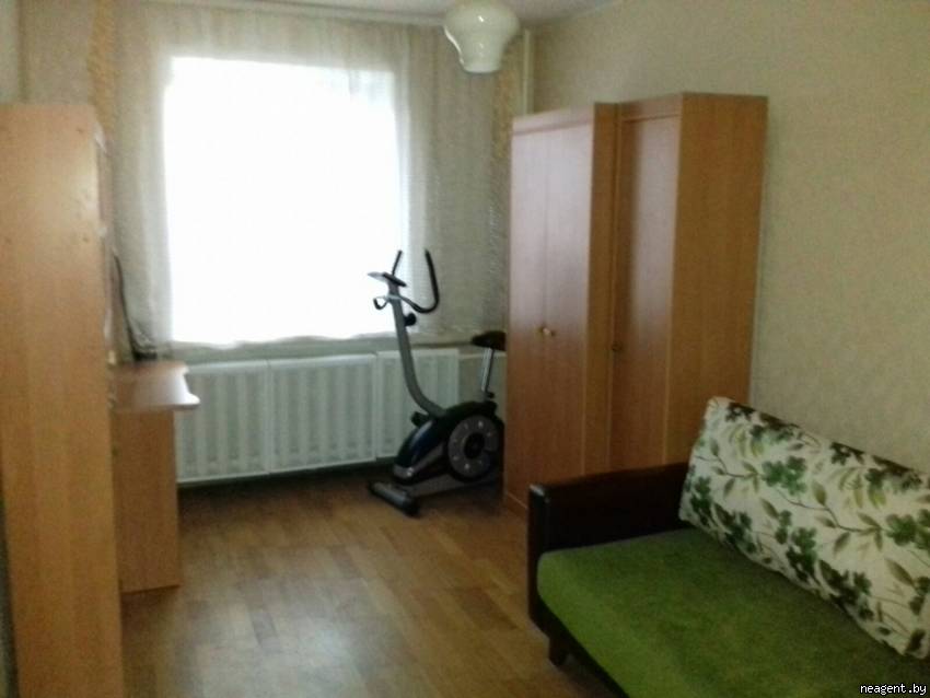 2-комнатная квартира, ул. Восточная, 22/2, 915 рублей: фото 1