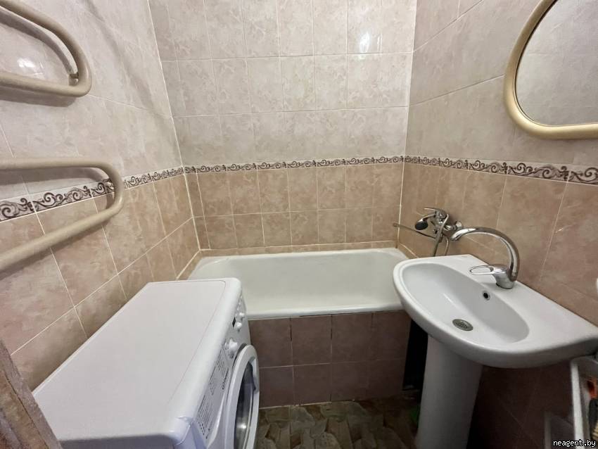 1-комнатная квартира, Независимости просп., 137/1, 800 рублей: фото 4
