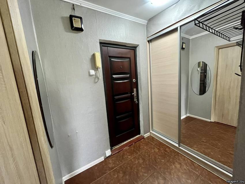 1-комнатная квартира, Независимости просп., 137/1, 800 рублей: фото 5