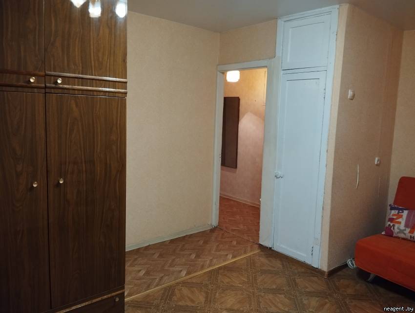 1-комнатная квартира, ул. Карла Либкнехта, 104, 600 рублей: фото 4
